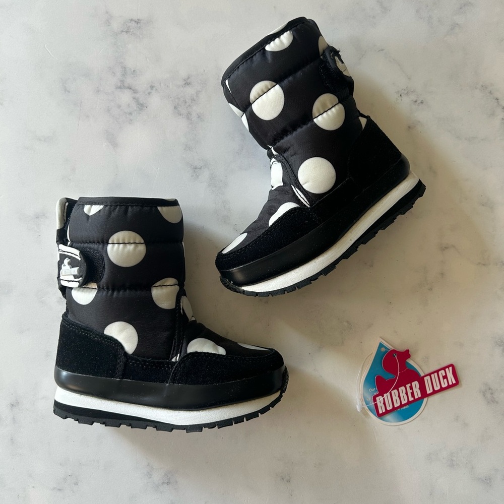 Cute Toddler Unisex Kids Black White Polka Dot Snow Boots Sz 8 NWT